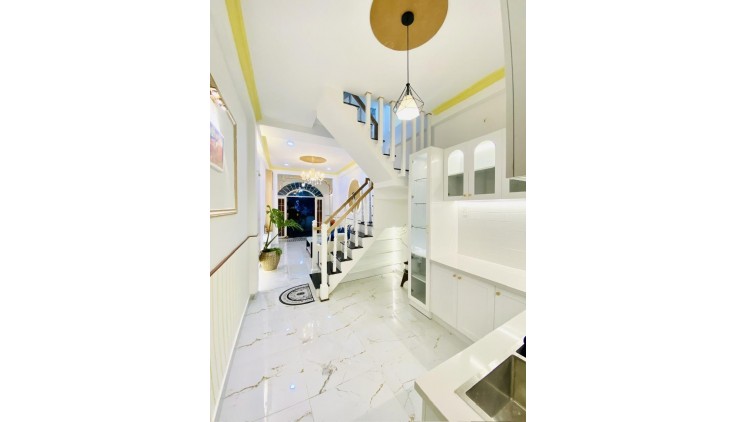 Siêu phẩm đón tết - Nhà Nguyễn Văn Nghi  + 3 tầng + 36m², 3PN, 3WC - giá 4,32 tỷ TL